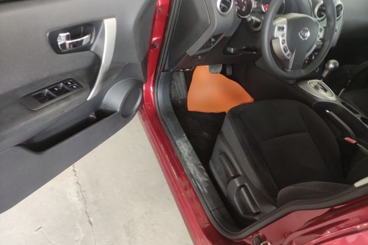 Used Nissan Qashqai 2015 2.0 XL Coolfire CVT 2WD Driver Seat
