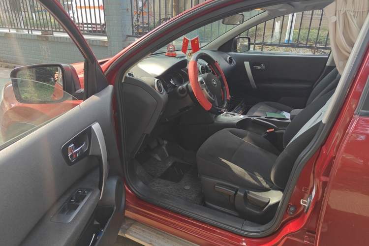 Used Nissan Qashqai 2015 2.0 XL Coolfire CVT 2WD Driver Seat
