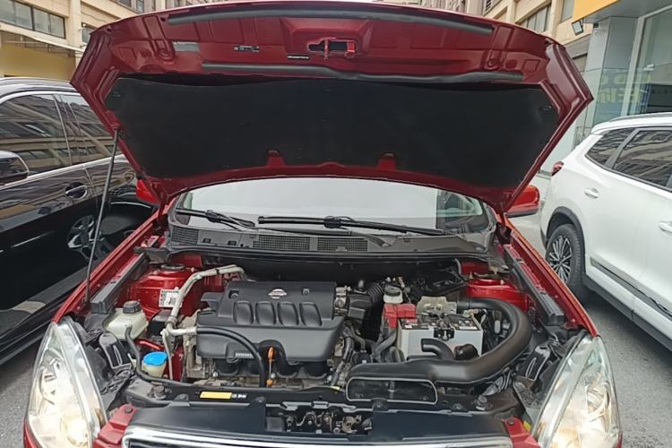 Used Nissan Qashqai 2015 2.0 XL Coolfire CVT 2WD Engine Bay