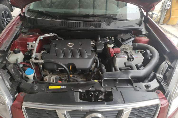 Used Nissan Qashqai 2015 2.0 XL Coolfire CVT 2WD Engine Bay