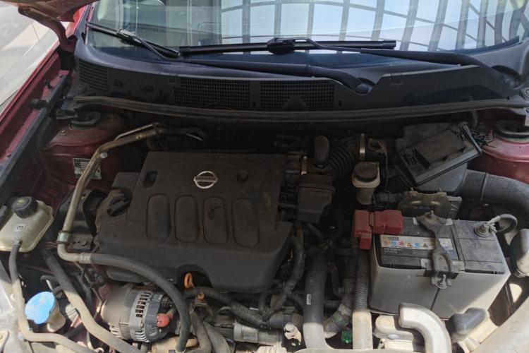 Used Nissan Qashqai 2015 2.0 XL Coolfire CVT 2WD Engine Bay