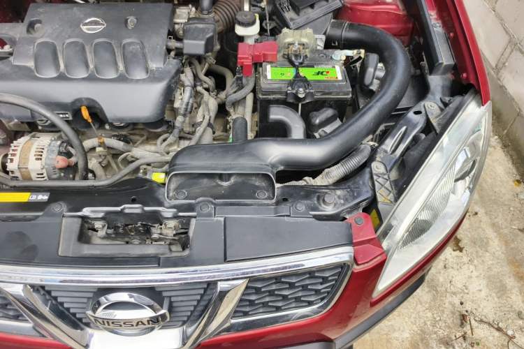 Used Nissan Qashqai 2015 2.0 XL Cool Fire MT 2WD Engine Bay Left