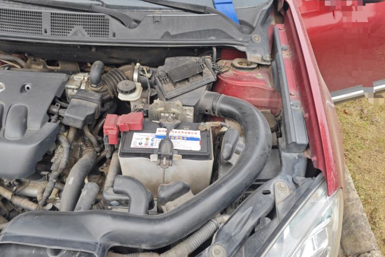 Used Nissan Qashqai 2015 2.0 XL Coolfire CVT 2WD Engine Bay Left