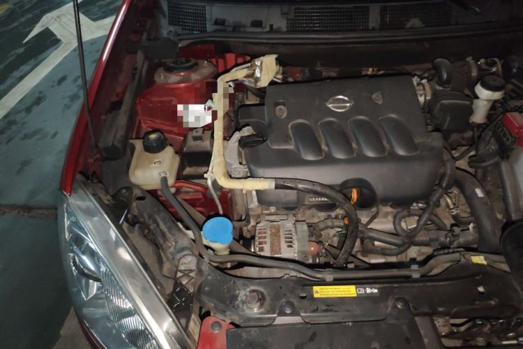 Used Nissan Qashqai 2015 2.0 XL Coolfire CVT 2WD Engine Bay Right