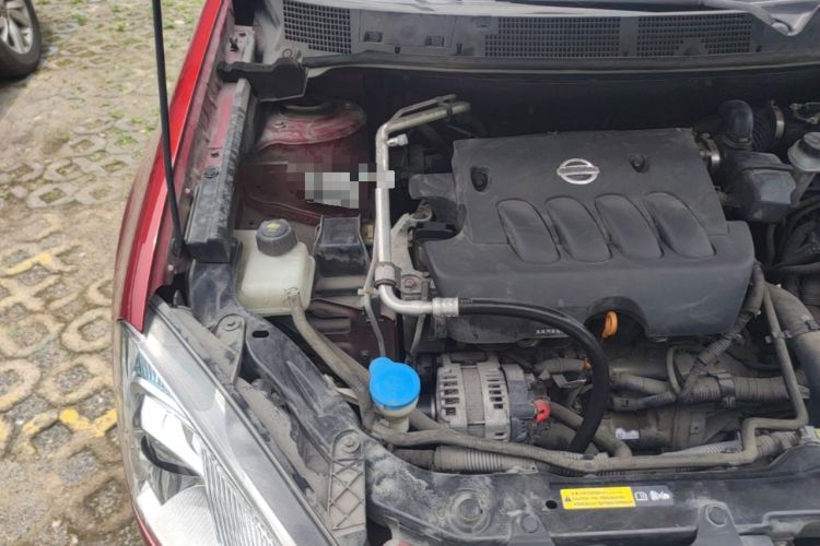 Used Nissan Qashqai 2015 2.0 XL Cool Fire MT 2WD Engine Bay Right
