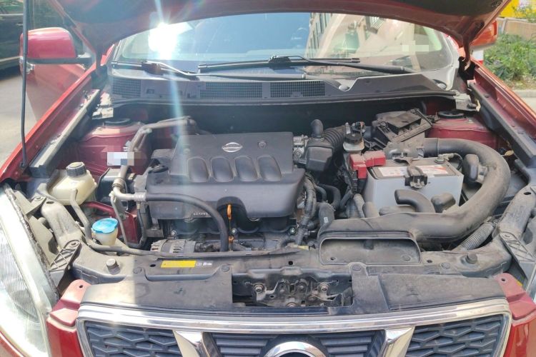 Used Nissan Qashqai 2015 2.0 XL Coolfire CVT 2WD Engine Bay