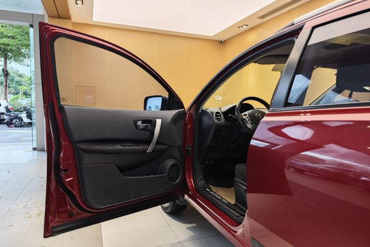 Used Nissan Qashqai 2015 2.0 XL Coolfire CVT 2WD Exterior 12