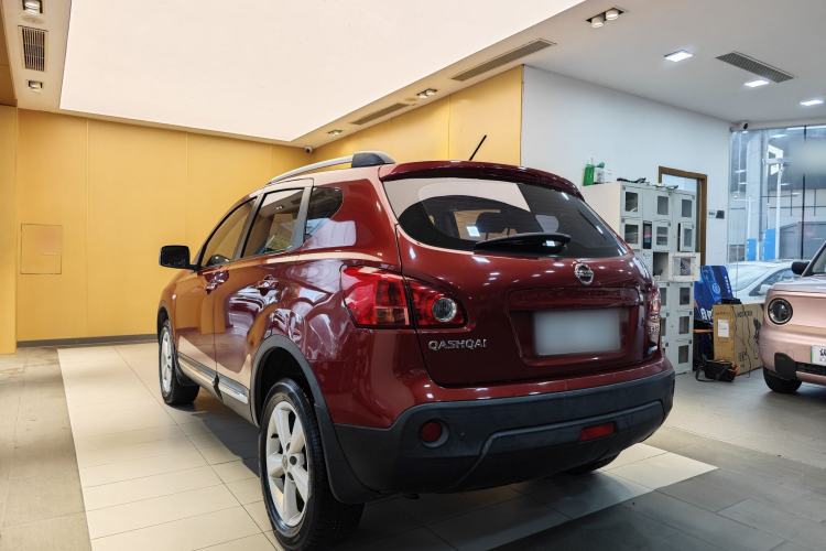 Used Nissan Qashqai 2015 2.0 XL Coolfire CVT 2WD Exterior 2