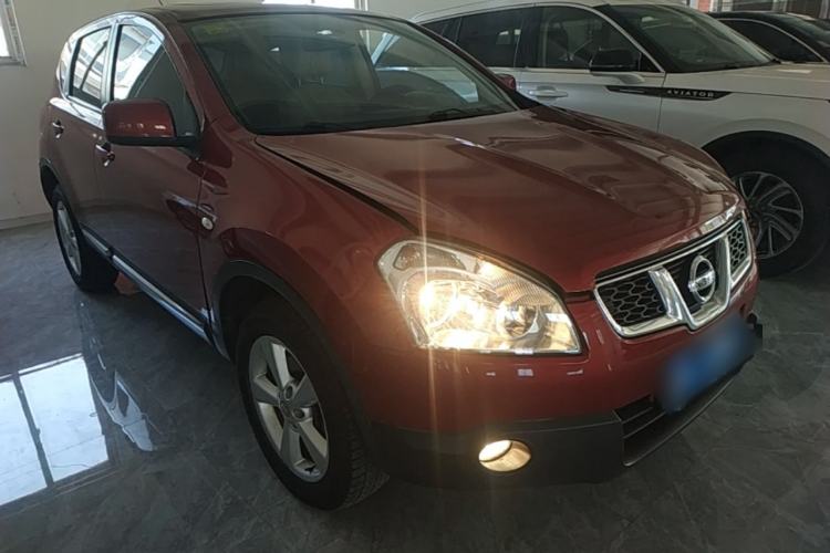 Used Nissan Qashqai 2015 2.0 XL Coolfire CVT 2WD Front Right 45 Deg