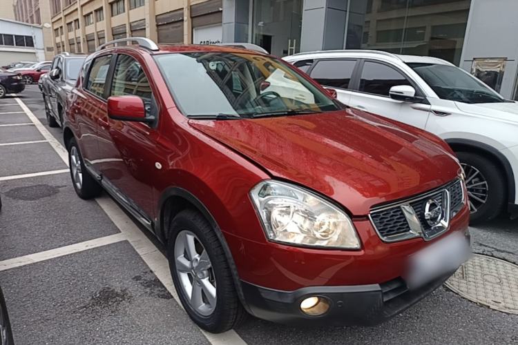 Used Nissan Qashqai 2015 2.0 XL Coolfire CVT 2WD Front Right 45 Deg