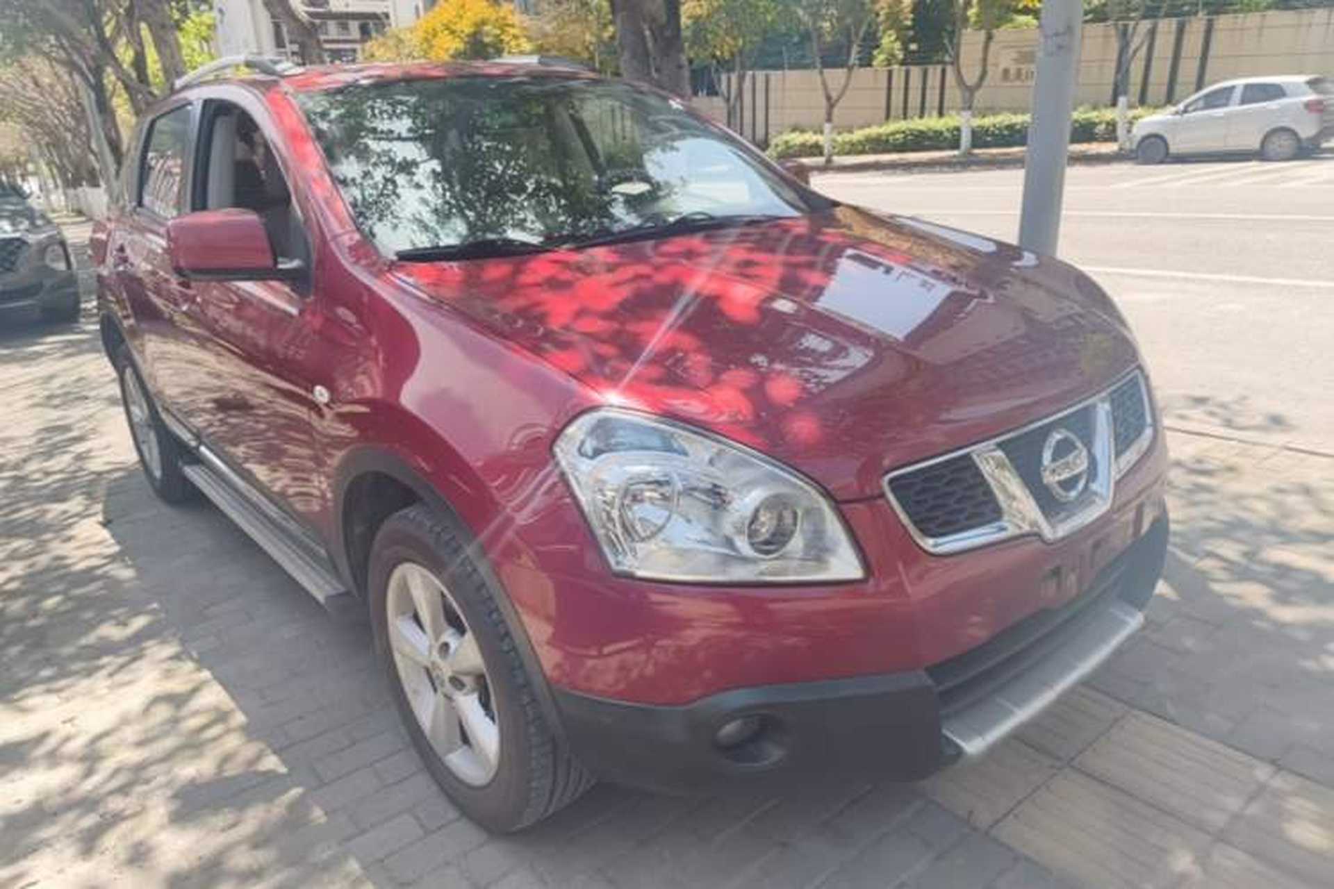 Used Nissan Qashqai 2015 2.0 XL Cool Fire MT 2WD Front Right 45 Deg