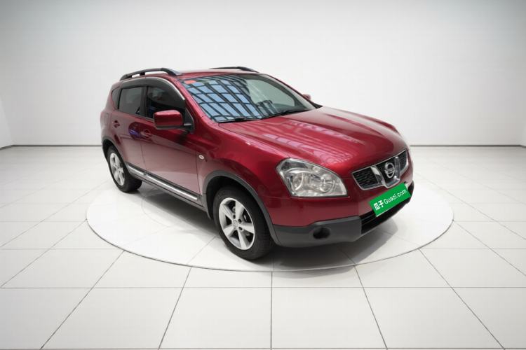 Used Nissan Qashqai 2015 2.0 XL Coolfire CVT 2WD Front Right 45 Deg