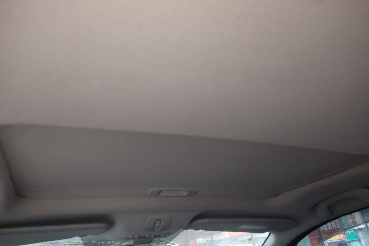 Used Nissan Qashqai 2015 2.0 XL Coolfire CVT 2WD Headliner