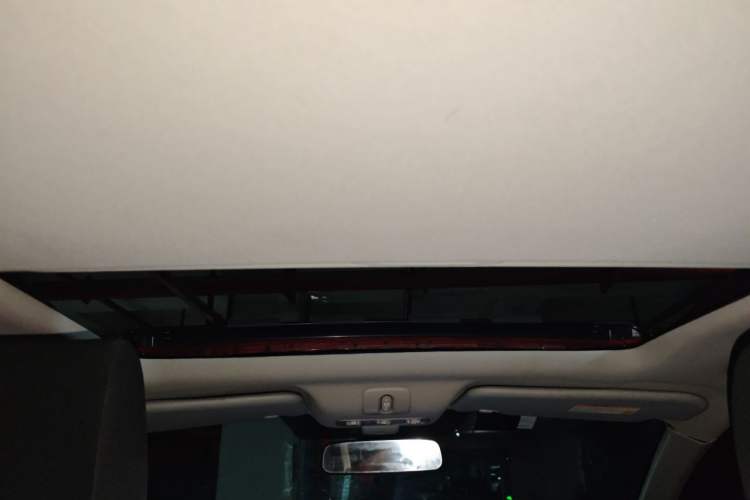 Used Nissan Qashqai 2015 2.0 XL Coolfire CVT 2WD Headliner