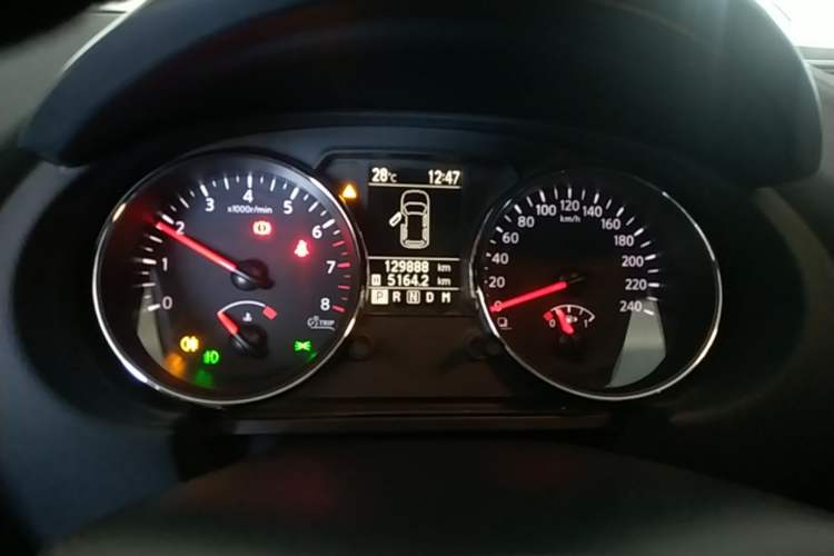 Used Nissan Qashqai 2015 2.0 XL Coolfire CVT 2WD Instrument Cluster