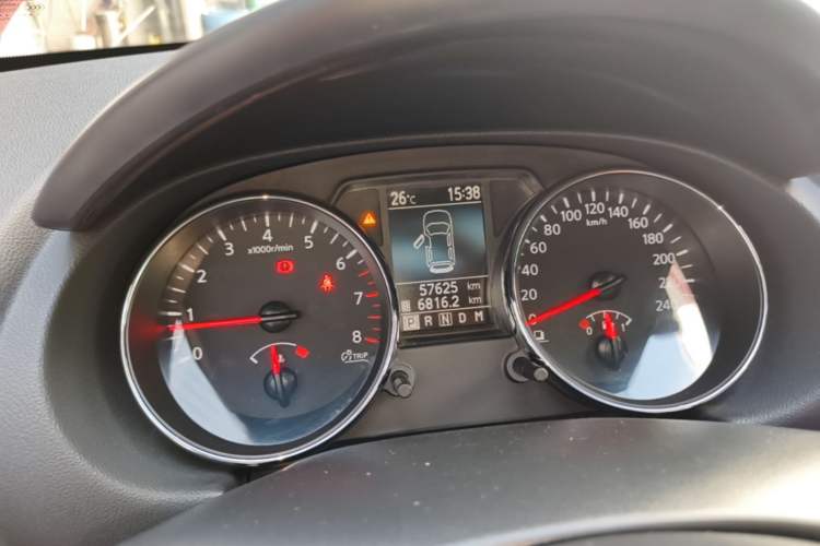 Used Nissan Qashqai 2015 2.0 XL Coolfire CVT 2WD Instrument Cluster