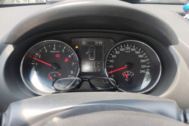 Used Nissan Qashqai 2015 2.0 XL Coolfire CVT 2WD Instrument Cluster