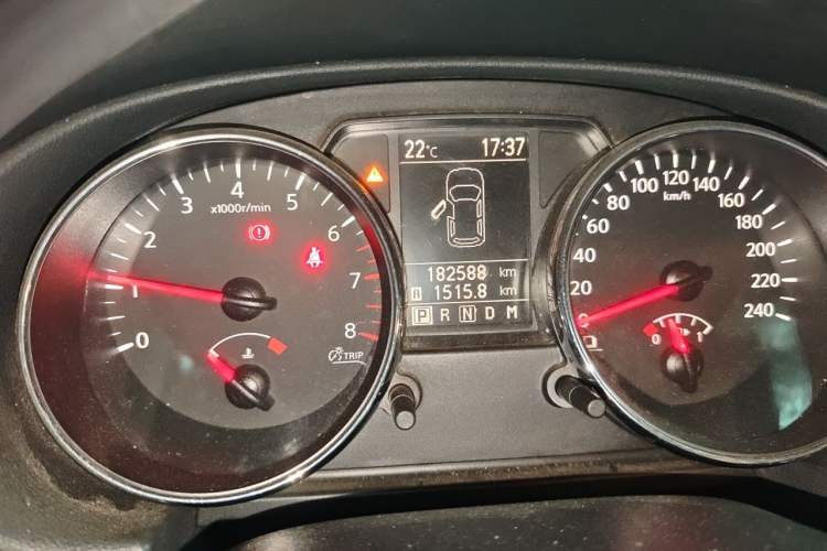 Used Nissan Qashqai 2015 2.0 XL Coolfire CVT 2WD Instrument Cluster