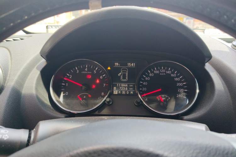 Used Nissan Qashqai 2015 2.0 XL Coolfire CVT 2WD Instrument Cluster