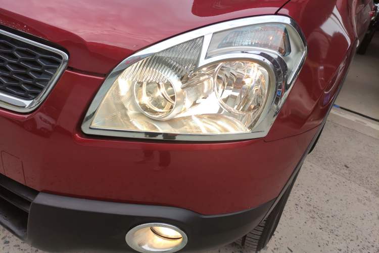 Used Nissan Qashqai 2015 2.0 XL Coolfire CVT 2WD Left Front Headlight