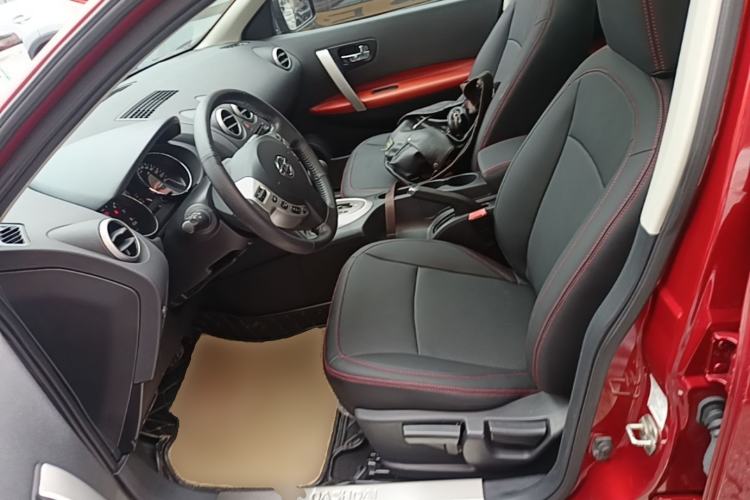 Used Nissan Qashqai 2015 2.0 XL Coolfire CVT 2WD Left Front Seat