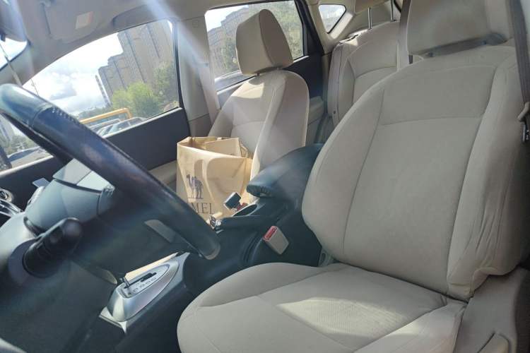 Used Nissan Qashqai 2015 2.0 XL Coolfire CVT 2WD Left Front Seat