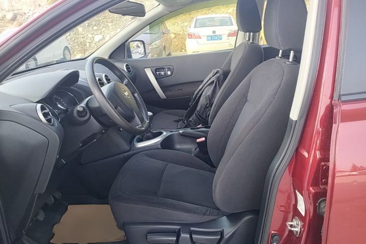 Used Nissan Qashqai 2015 2.0 XL Cool Fire MT 2WD Left Front Seat