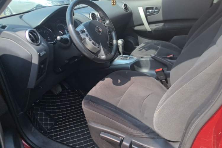 Used Nissan Qashqai 2015 2.0 XL Coolfire CVT 2WD Left Front Seat