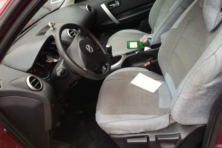 Used Nissan Qashqai 2015 2.0 XL Cool Fire MT 2WD Left Front Seat
