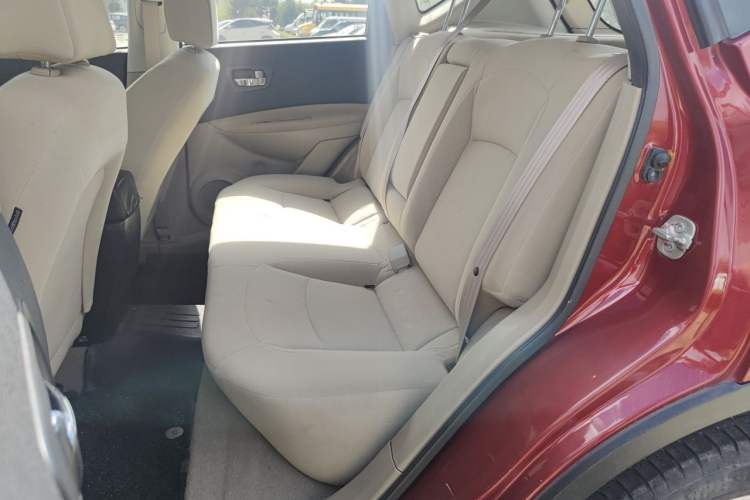 Used Nissan Qashqai 2015 2.0 XL Coolfire CVT 2WD Left Rear Seat