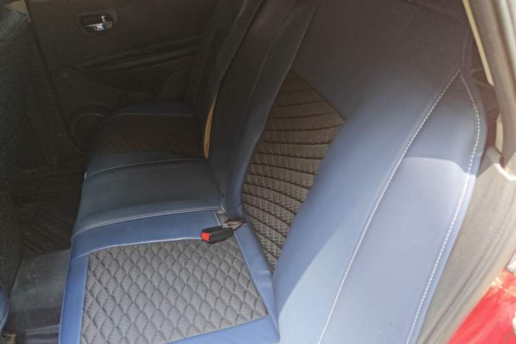 Used Nissan Qashqai 2015 2.0 XL Coolfire CVT 2WD Left Rear Seat