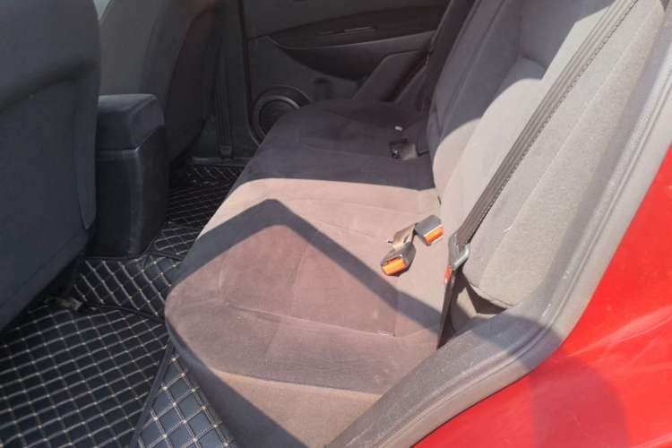Used Nissan Qashqai 2015 2.0 XL Coolfire CVT 2WD Left Rear Seat