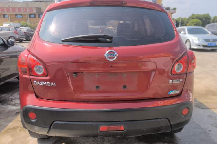 Used Nissan Qashqai 2015 2.0 XL Coolfire CVT 2WD Rear