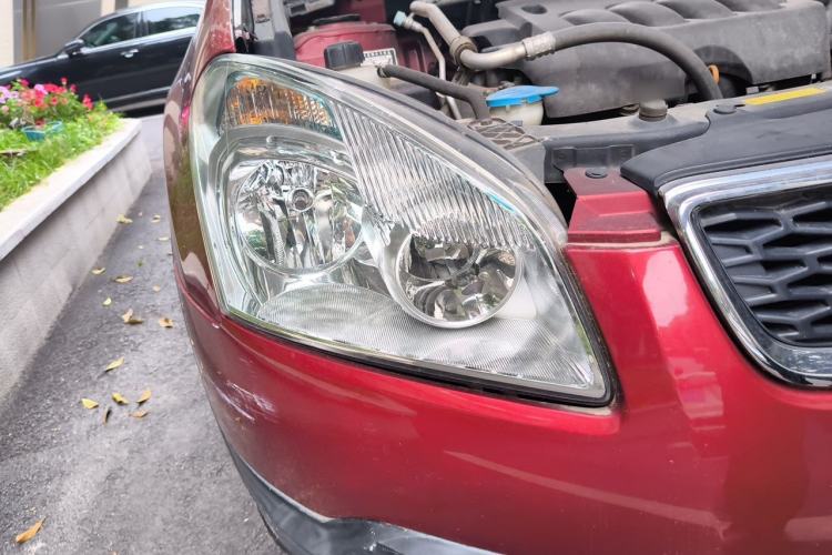 Used Nissan Qashqai 2015 2.0 XL Coolfire CVT 2WD Right Front Headlight