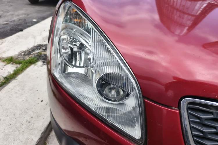 Used Nissan Qashqai 2015 2.0 XL Cool Fire MT 2WD Right Front Headlight