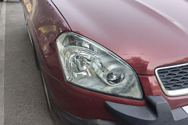 Used Nissan Qashqai 2015 2.0 XL Coolfire CVT 2WD Right Front Headlight
