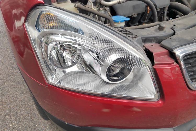 Used Nissan Qashqai 2015 2.0 XL Coolfire CVT 2WD Right Front Headlight
