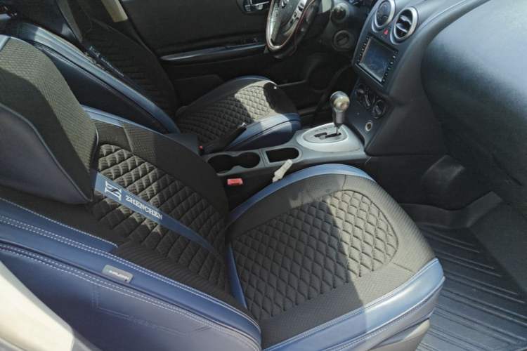 Used Nissan Qashqai 2015 2.0 XL Coolfire CVT 2WD Right Front Seat