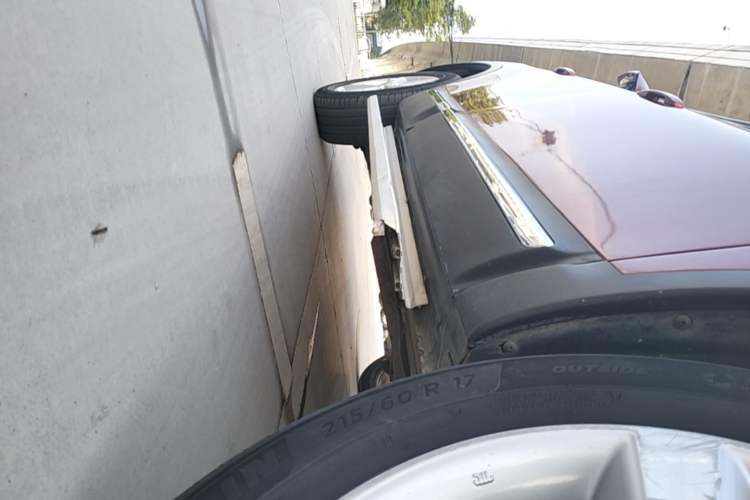 Used Nissan Qashqai 2015 2.0 XL Cool Fire MT 2WD Right Side Sill