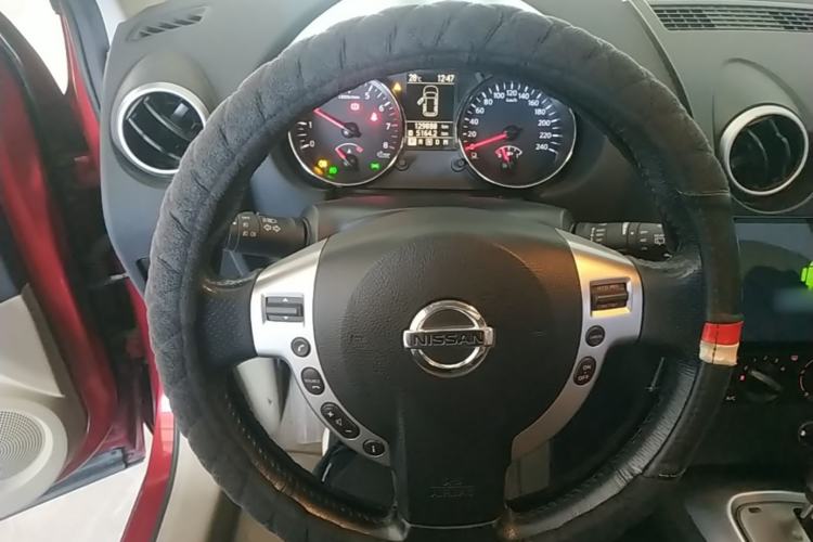 Used Nissan Qashqai 2015 2.0 XL Coolfire CVT 2WD Steering Wheel
