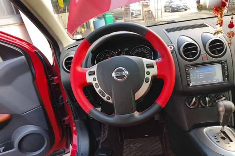Used Nissan Qashqai 2015 2.0 XL Coolfire CVT 2WD Steering Wheel
