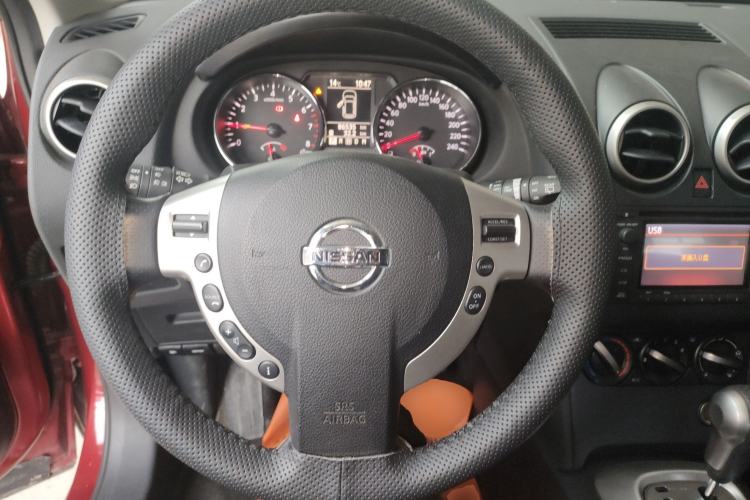 Used Nissan Qashqai 2015 2.0 XL Coolfire CVT 2WD Steering Wheel