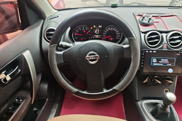 Used Nissan Qashqai 2015 2.0 XL Cool Fire MT 2WD Steering Wheel