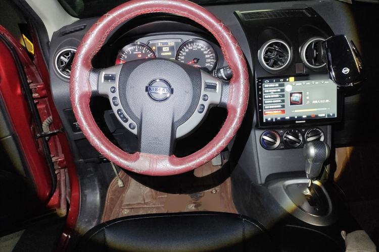 Used Nissan Qashqai 2015 2.0 XL Coolfire CVT 2WD Steering Wheel