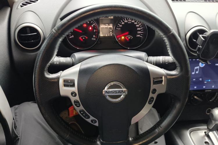 Used Nissan Qashqai 2015 2.0 XL Coolfire CVT 2WD Steering Wheel