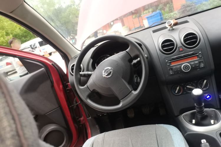 Used Nissan Qashqai 2015 2.0 XL Cool Fire MT 2WD Steering Wheel