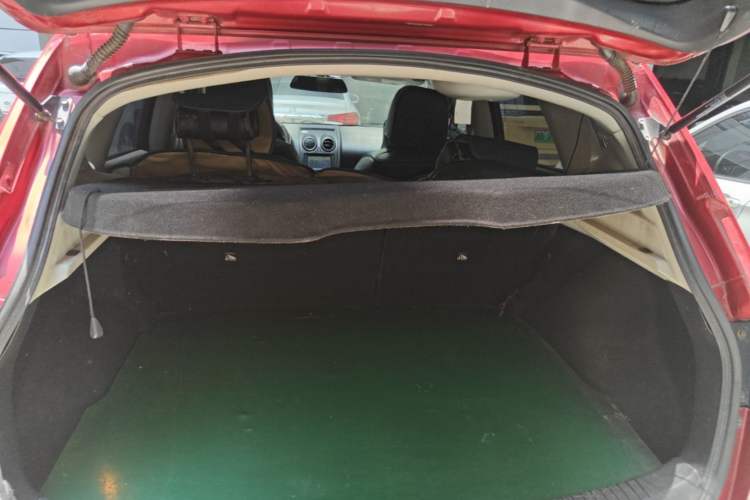 Used Nissan Qashqai 2015 2.0 XL Coolfire CVT 2WD Trunk