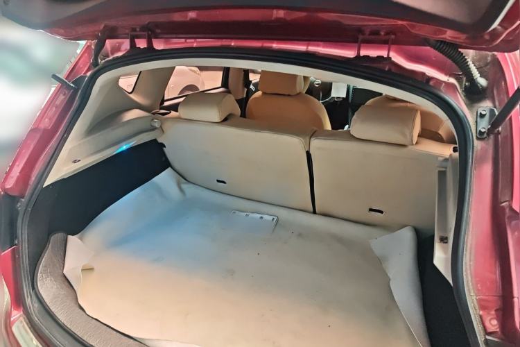 Used Nissan Qashqai 2015 2.0 XL Cool Fire MT 2WD Trunk