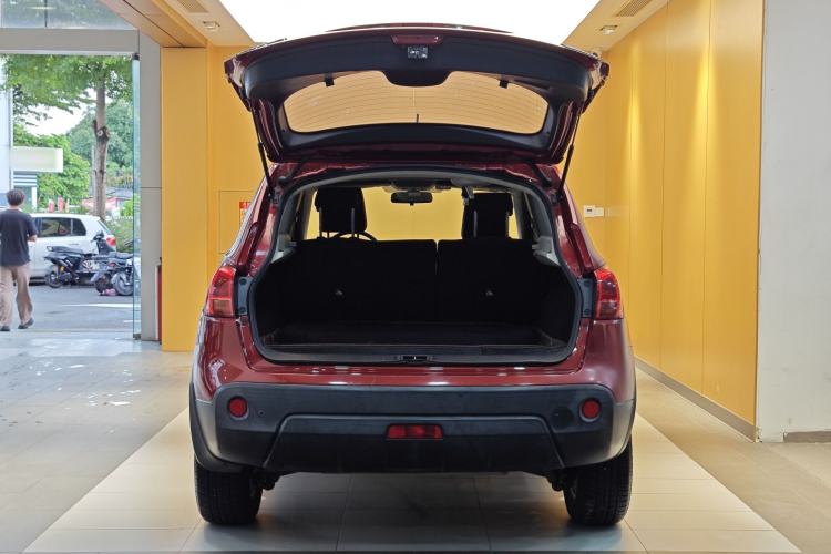 Used Nissan Qashqai 2015 2.0 XL Coolfire CVT 2WD Trunk