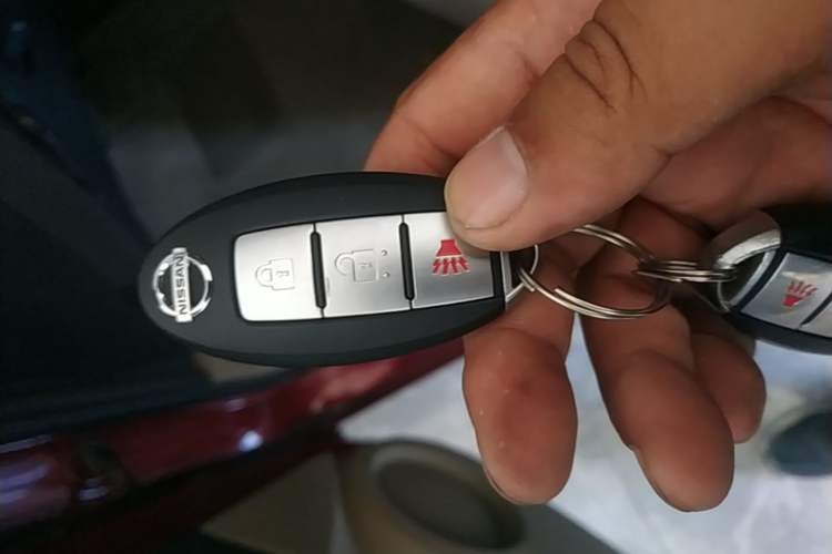 Used Nissan Qashqai 2015 2.0 XL Coolfire CVT 2WD Vehicle Key